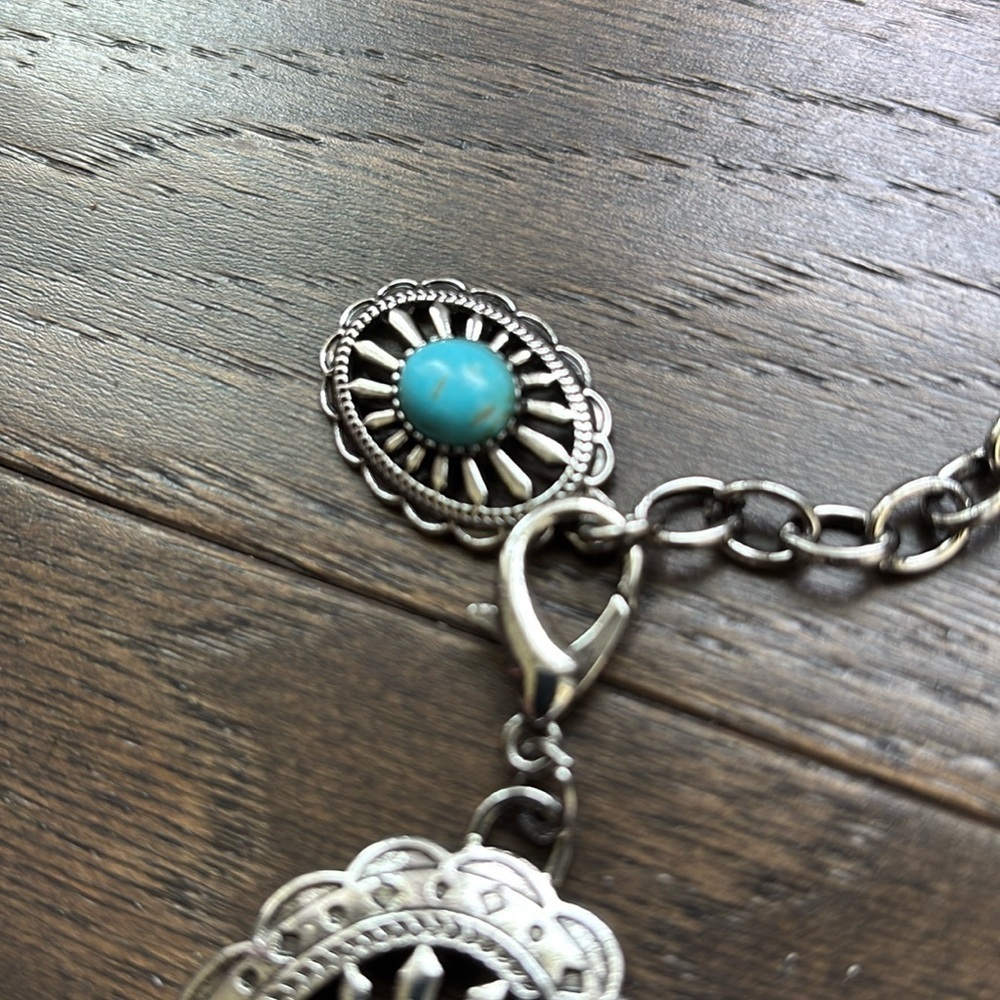 American Bison Western Chain Belt,oval silver tone conchos,faux turquoise stones - Picture 5 of 11